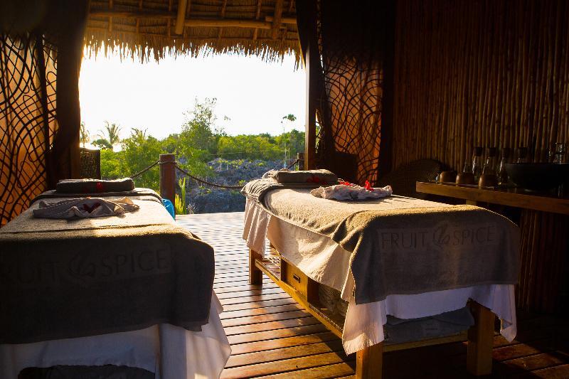 Fruit And Spice Wellness Resort Kizimkazi Eksteriør billede